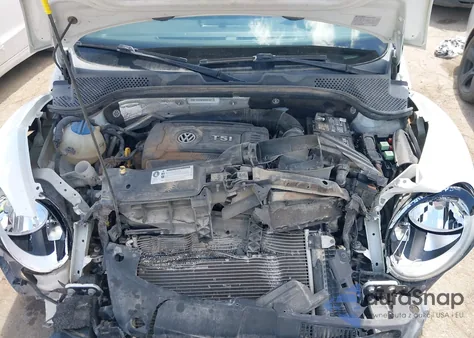 2015 Volkswagen Beetle 1.8T Fleet Edition z USA, uszkodzony, nr VIN 3VWF17AT0FM623548